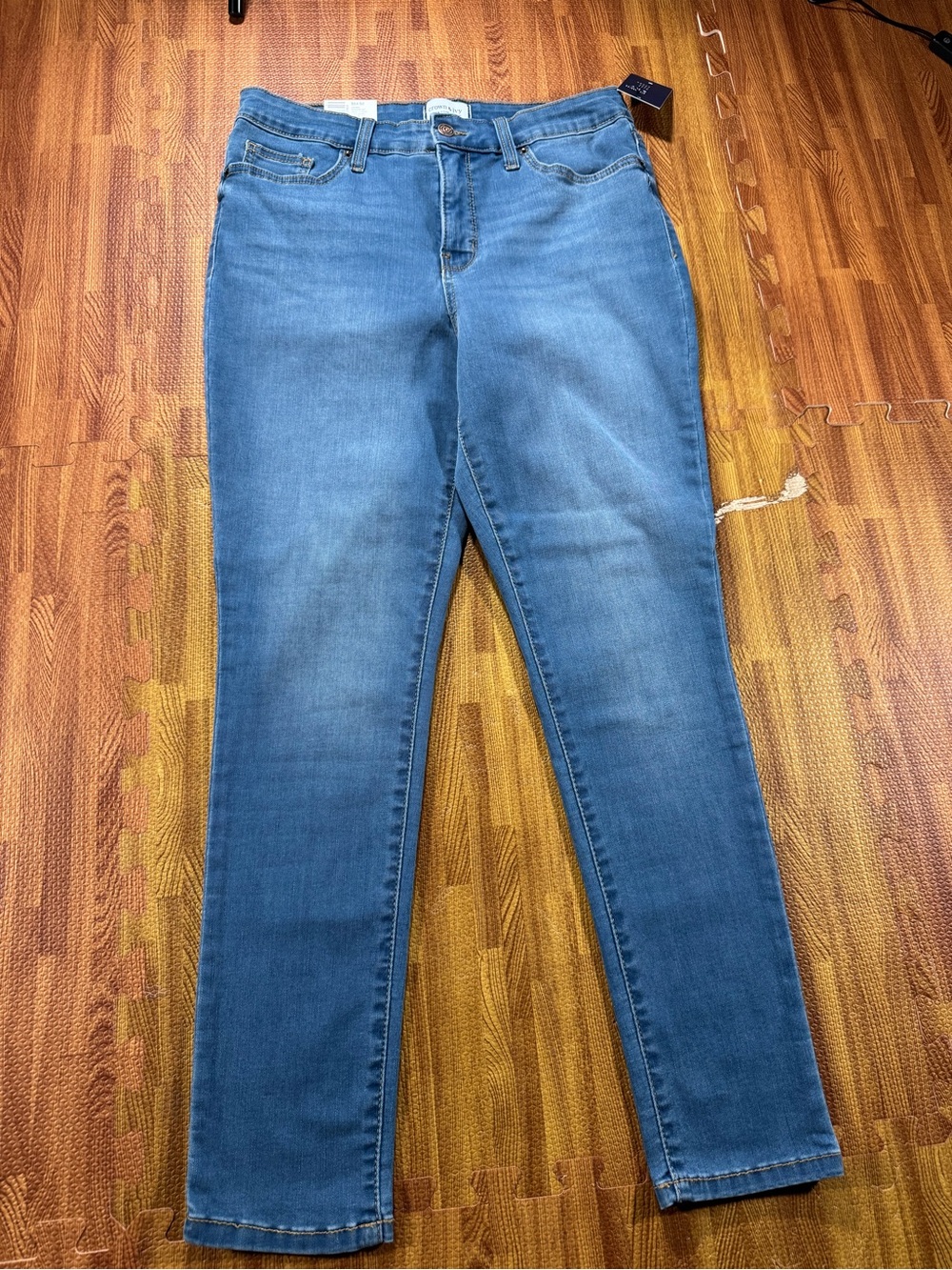 crown & ivy Medium Blue Skinny Jeans